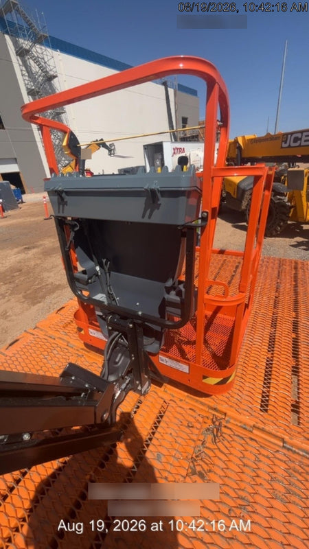 2026 JLG E300AJP