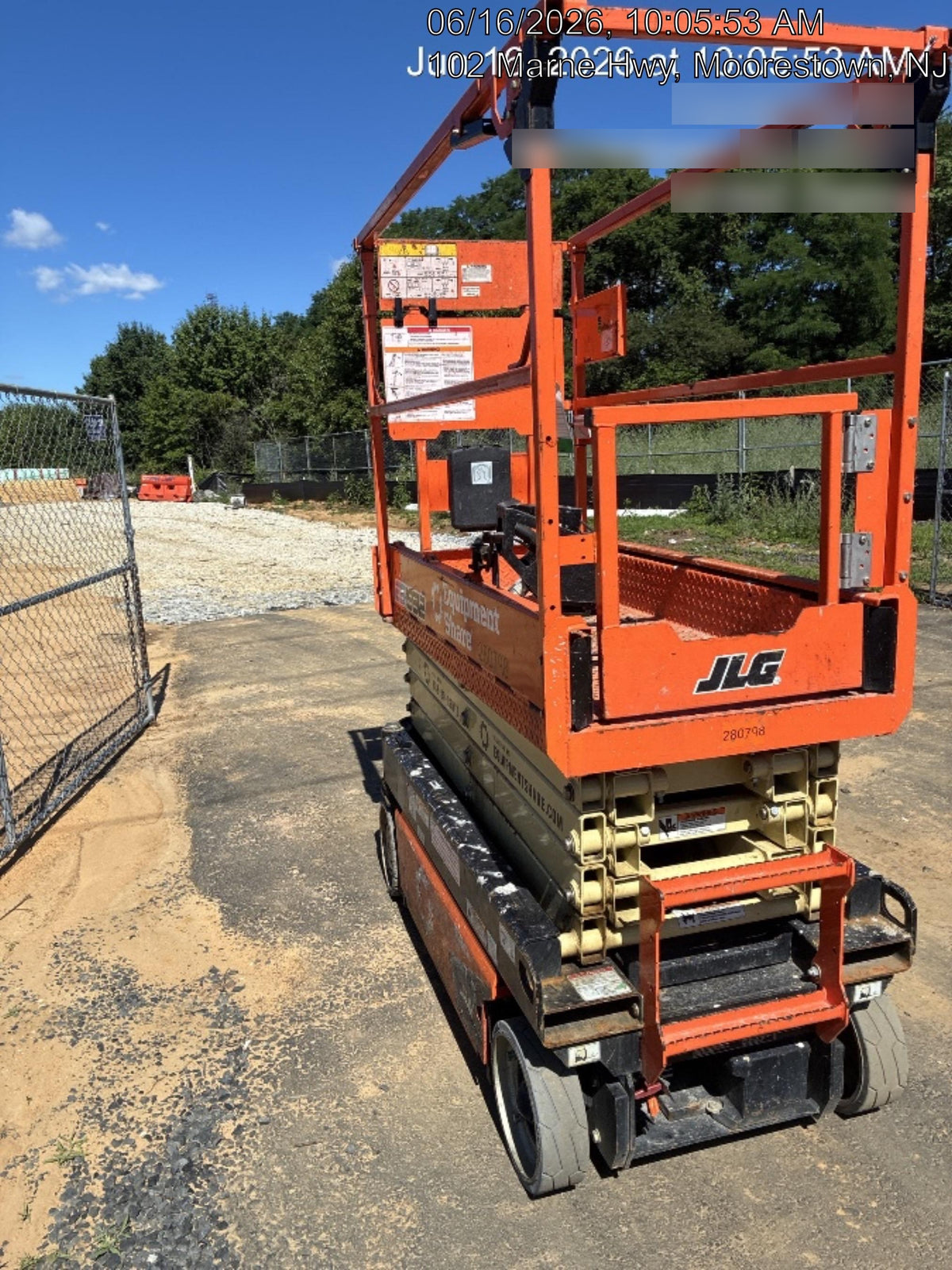 2022 JLG ES1932
