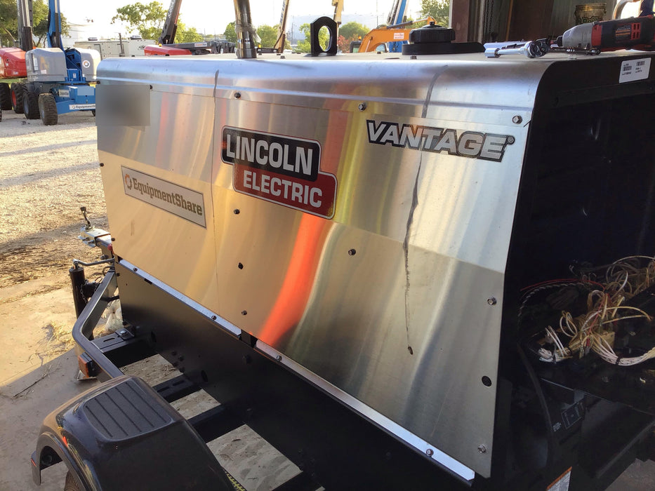 2019 Lincoln Electric Vantage 322 Welder Ready-Pak 3, Two wheel trailer, Fender and Light kit, Cable Rack