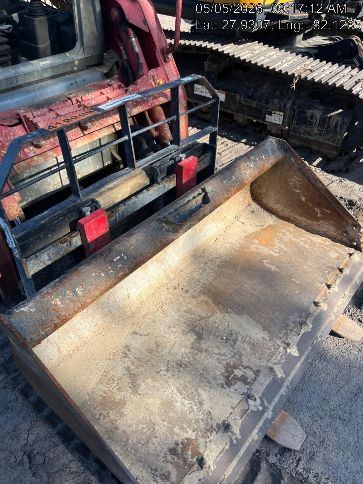 2024 ARROW MATERIAL HANDLING 24" Pallet Fork Frame