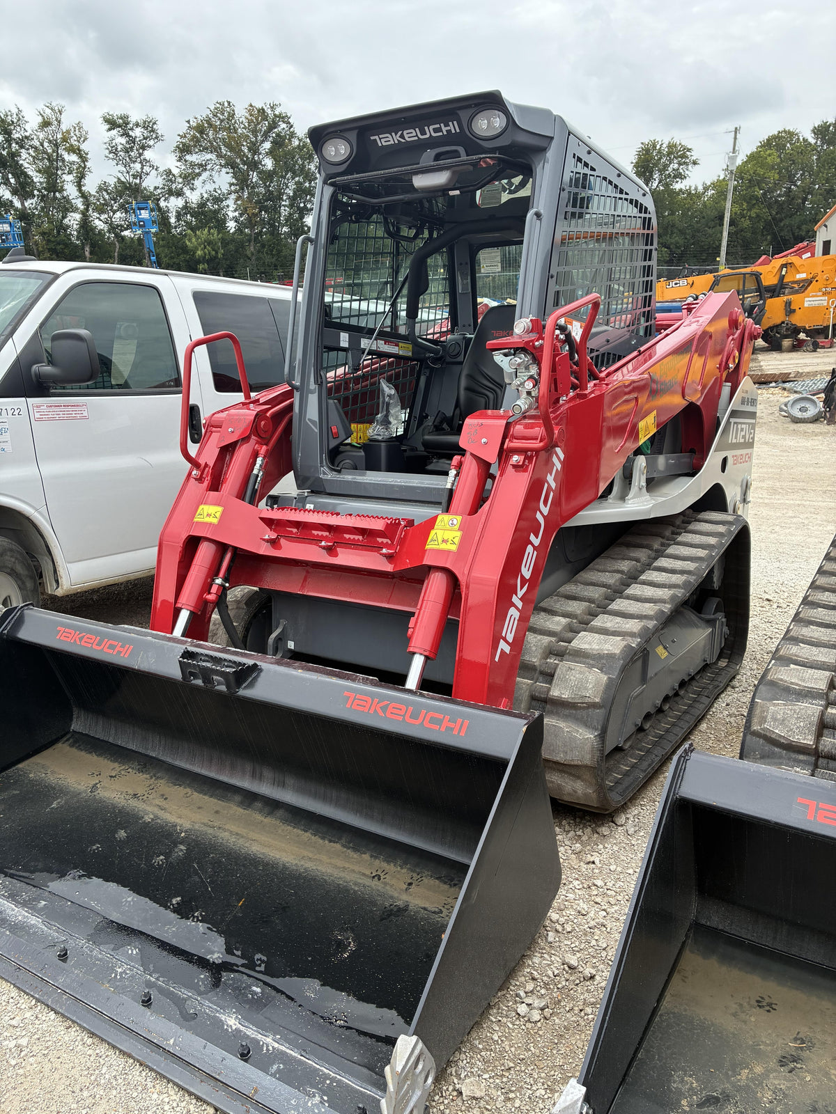 2026 TAKEUCHI TL12V2-CR