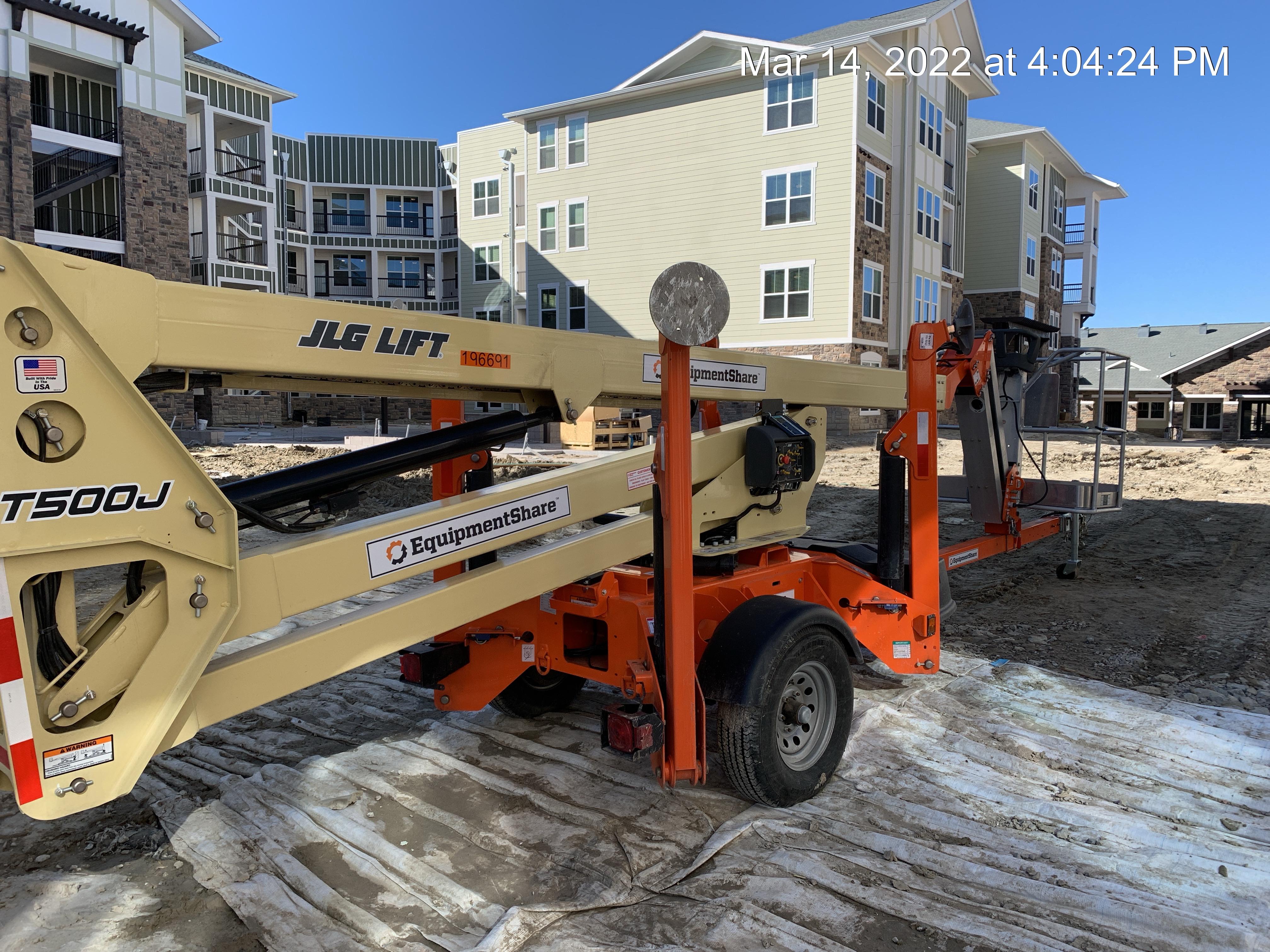 2021 JLG T500J