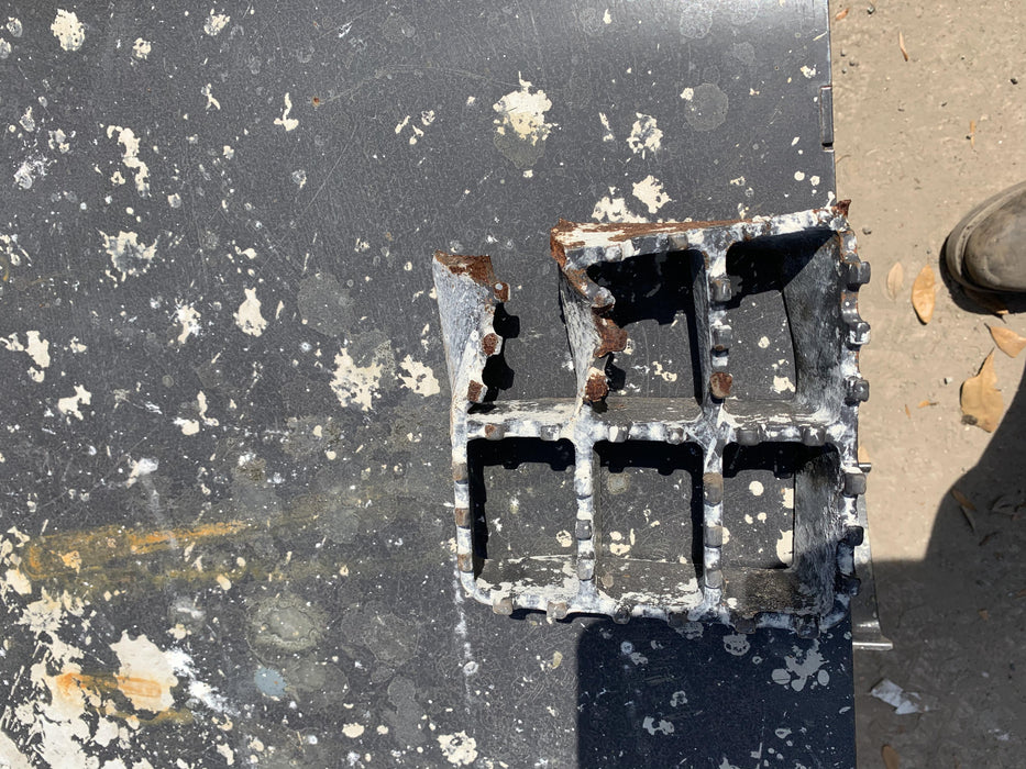 2020 PALADIN Sweepster SB72