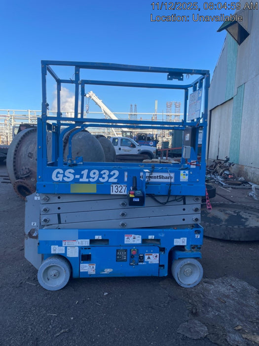 2021 GENIE GS-1932