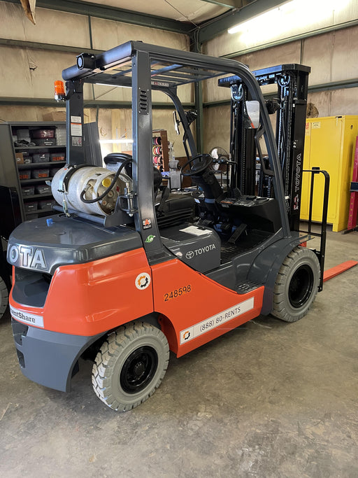 2022 TOYOTA 50-8FGU25