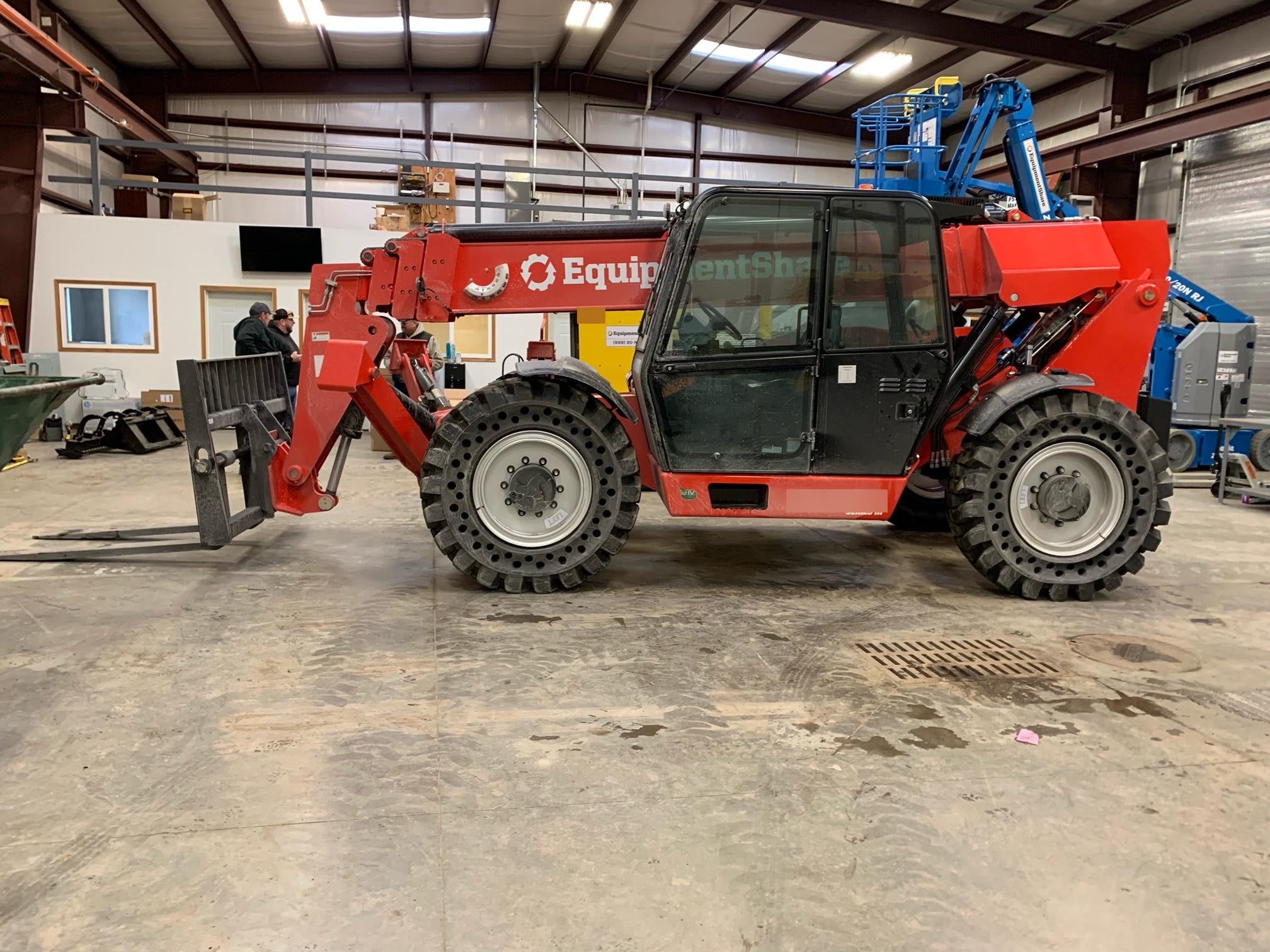 2021 MANITOU MTA12055