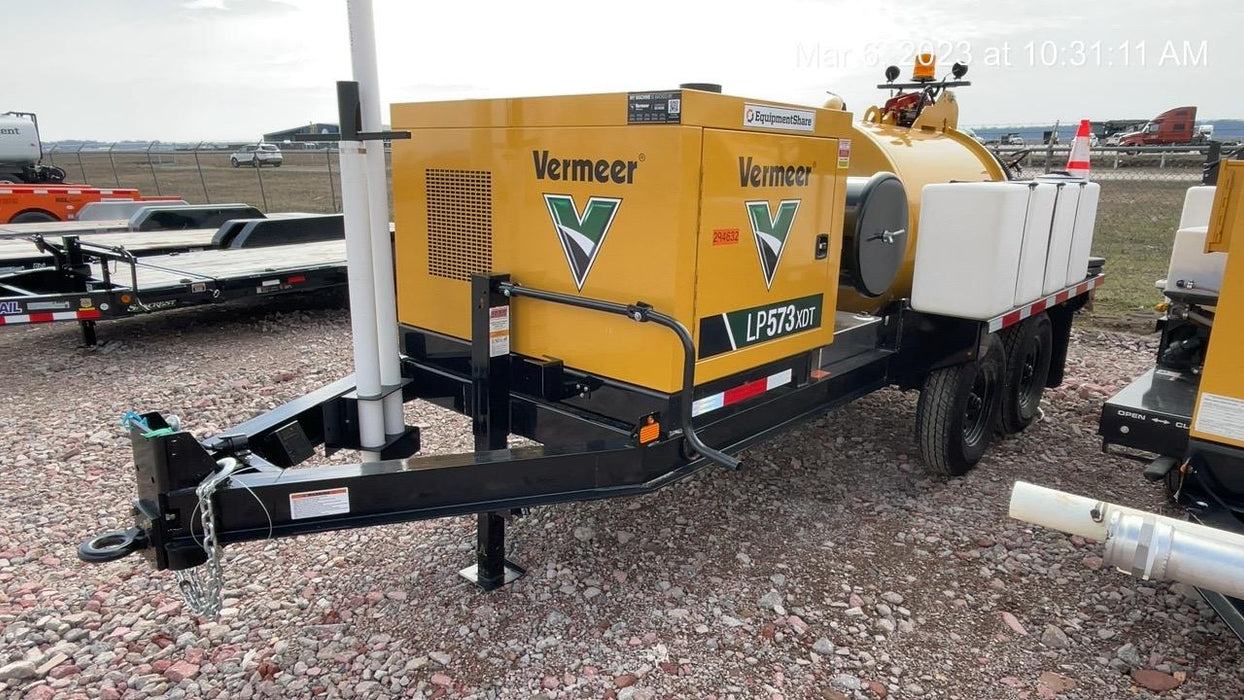 2023 Vac-Tron LP573XDT T4 Koehler Diesel Engine, 500 Gallon Debris Tank, x2 100 Gallon Water Tanks