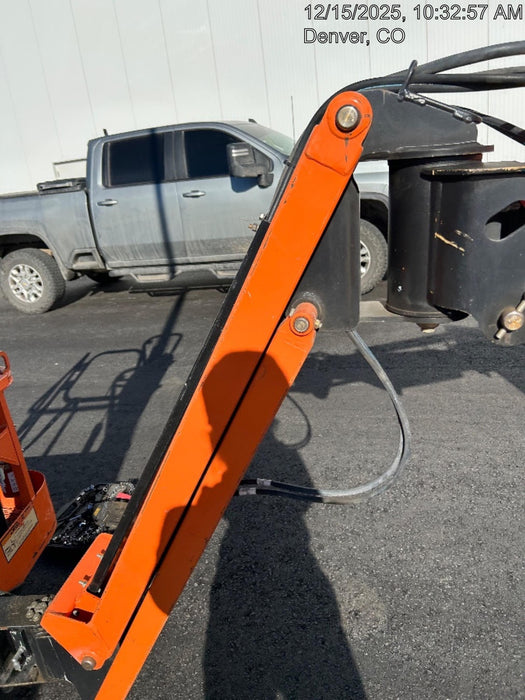 2019 JLG E400AJPN