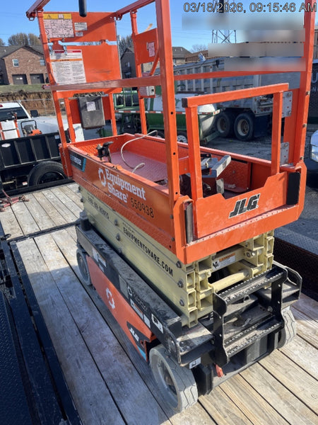 2025 JLG ES1932
