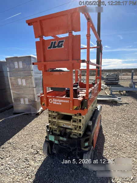 2025 JLG ES1932