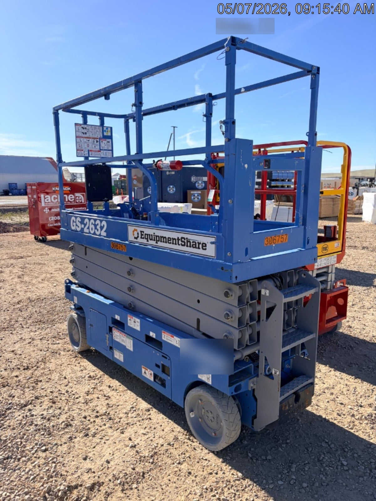 2023 GENIE GS-2632