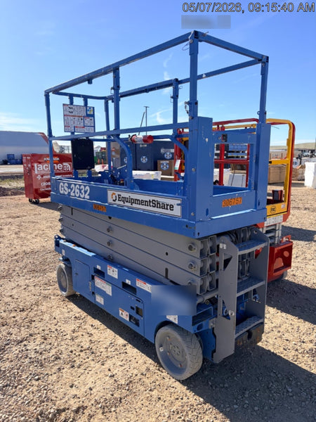 2023 GENIE GS-2632