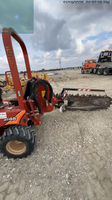 2021 DITCH WITCH RT45A
