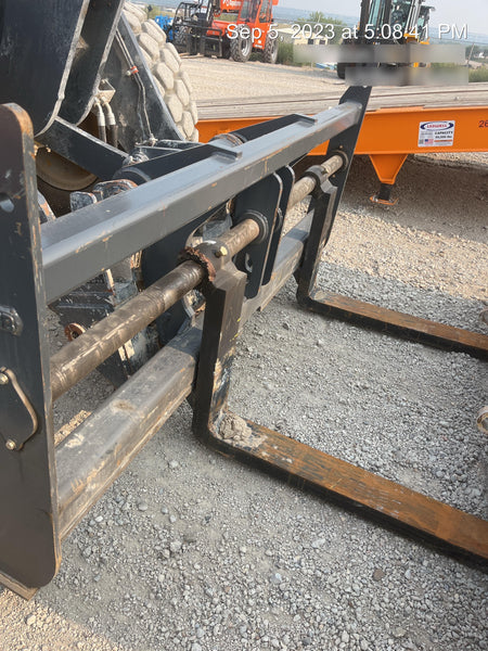 2023 PALADIN 96" Loader Fork Carriage - Paladin