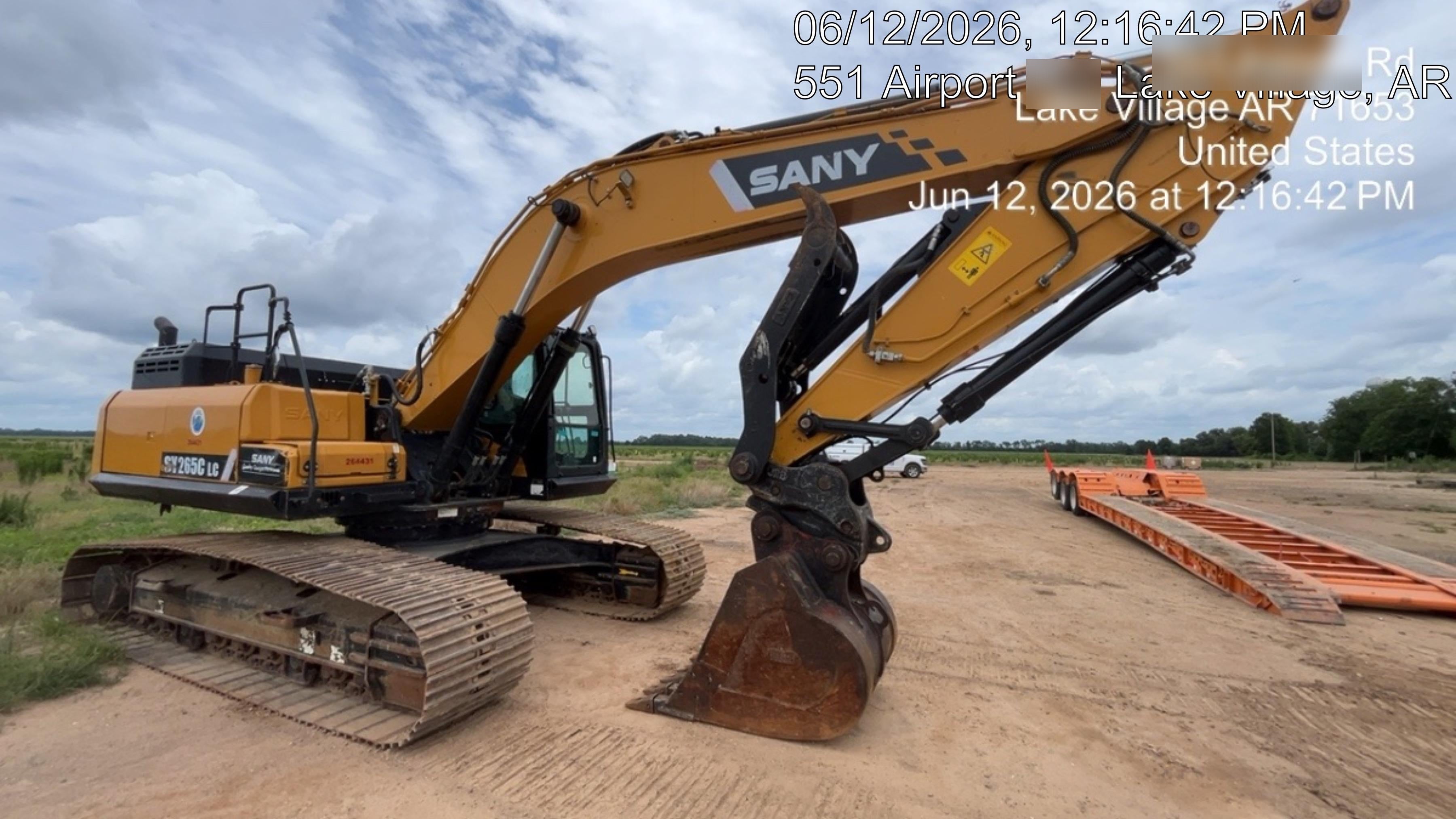 2022 SANY SY265C