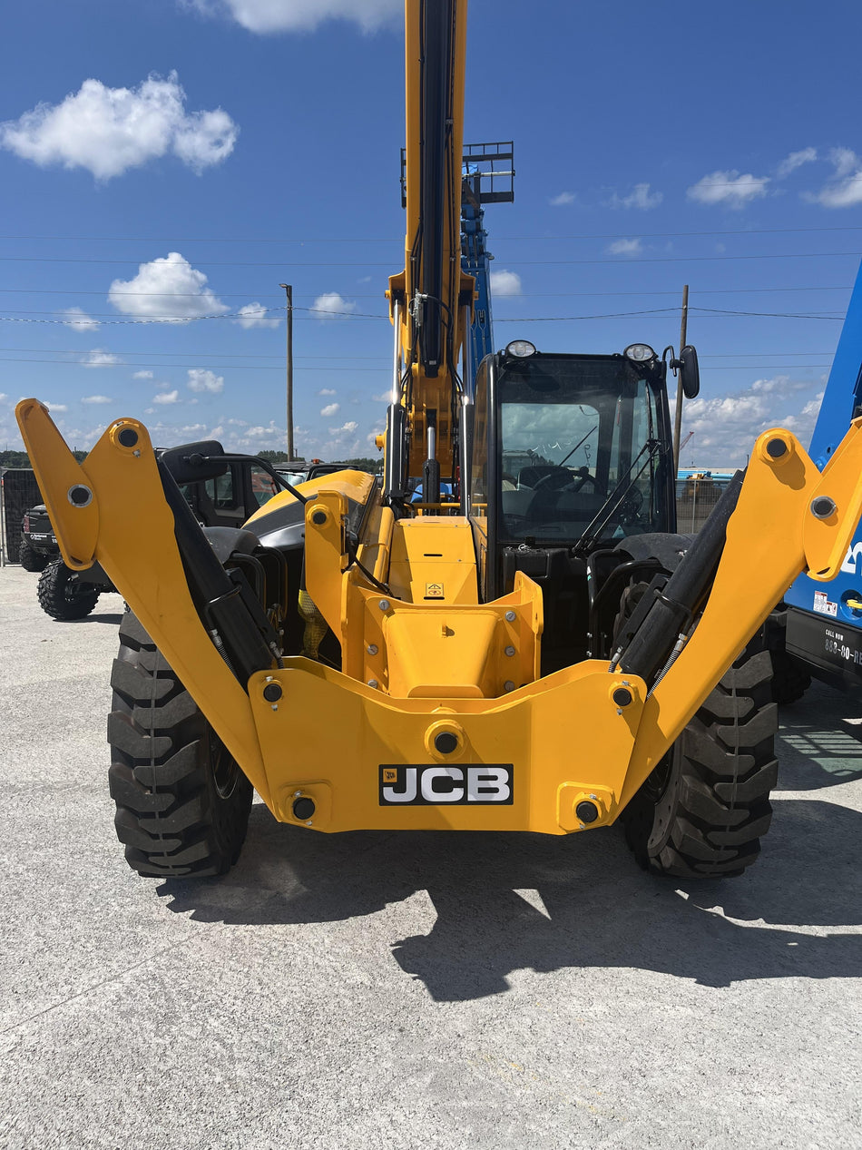 2026 JCB 512-56