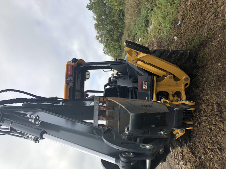 2020 John Deere 310LEP Canopy, 4WD, Standard Stick, Pilot Controls, 2 Way Hydraulics, TAG Manual QC