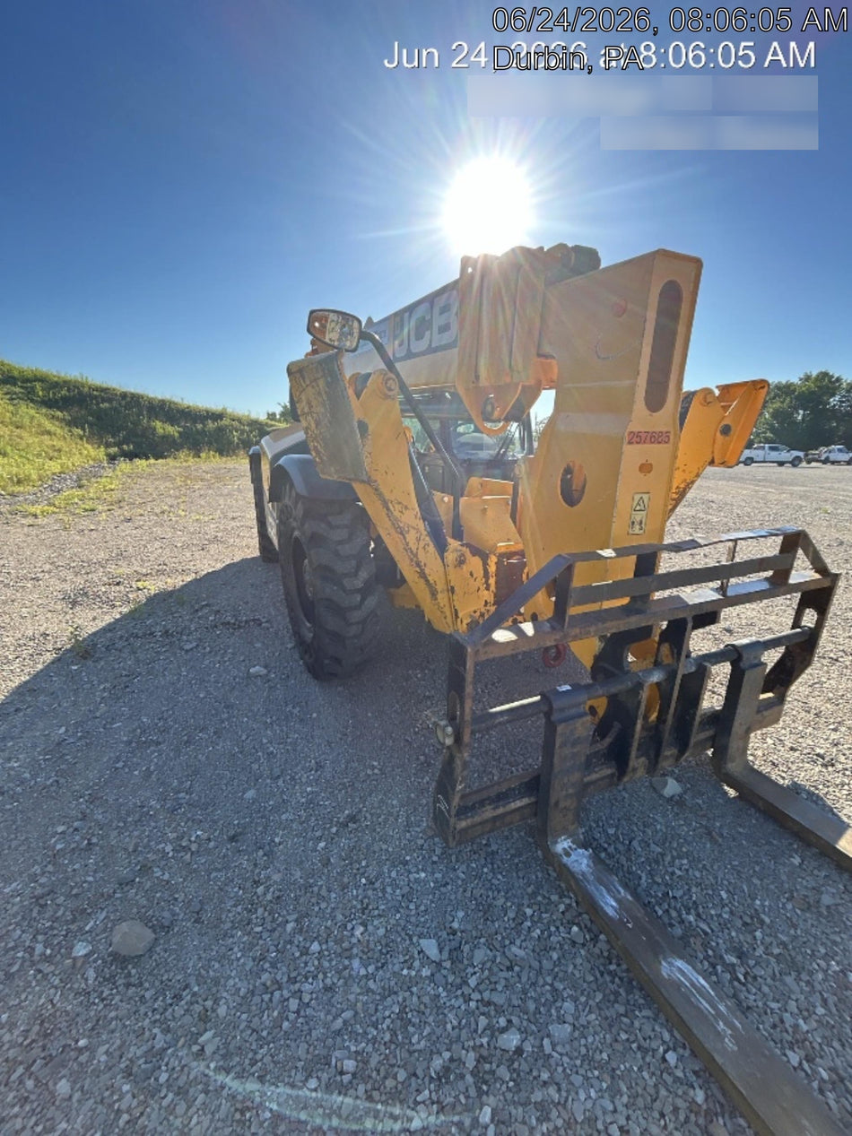 2022 JCB 512-56