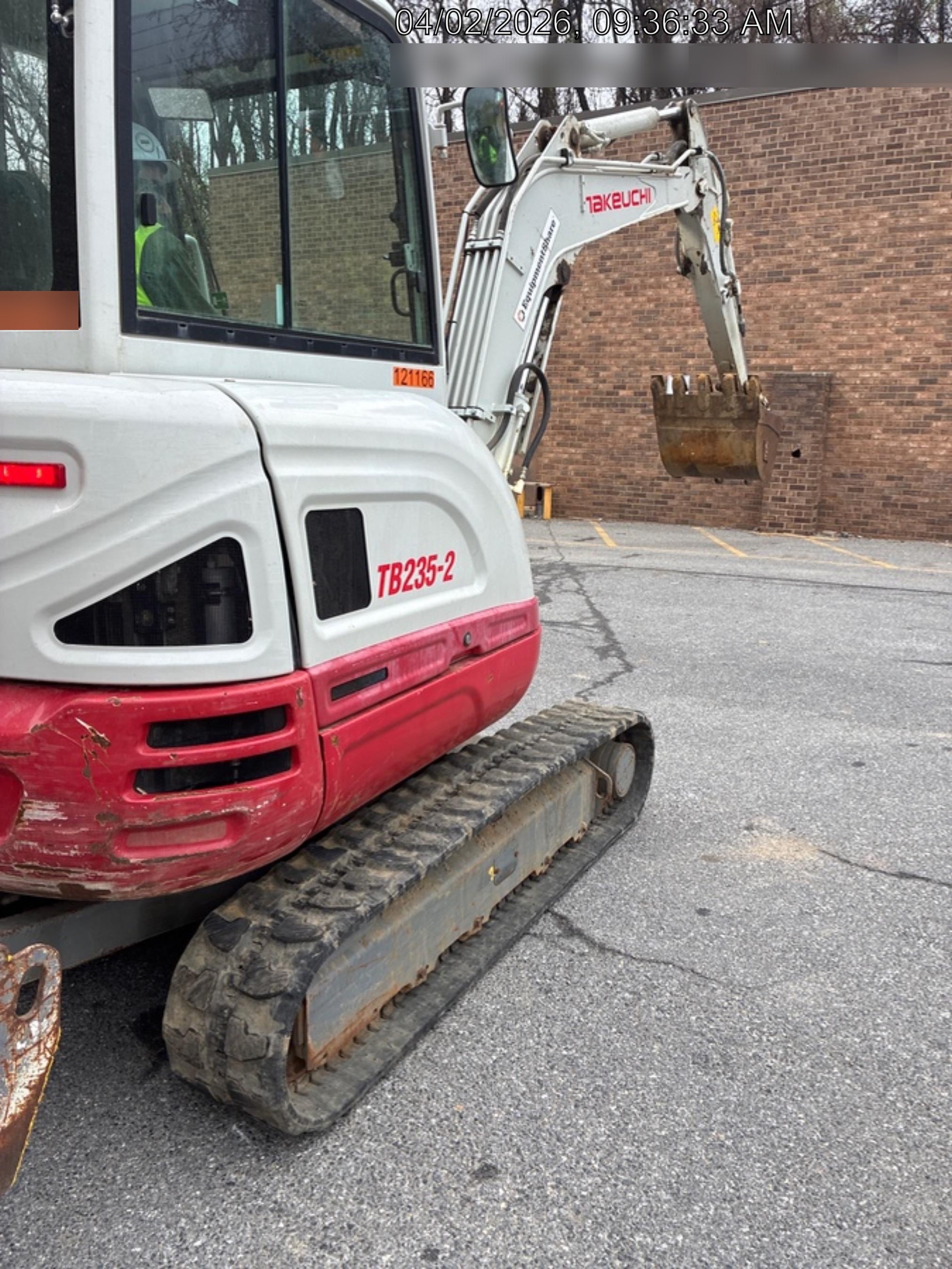 2020 TAKEUCHI TB-235-2CR
