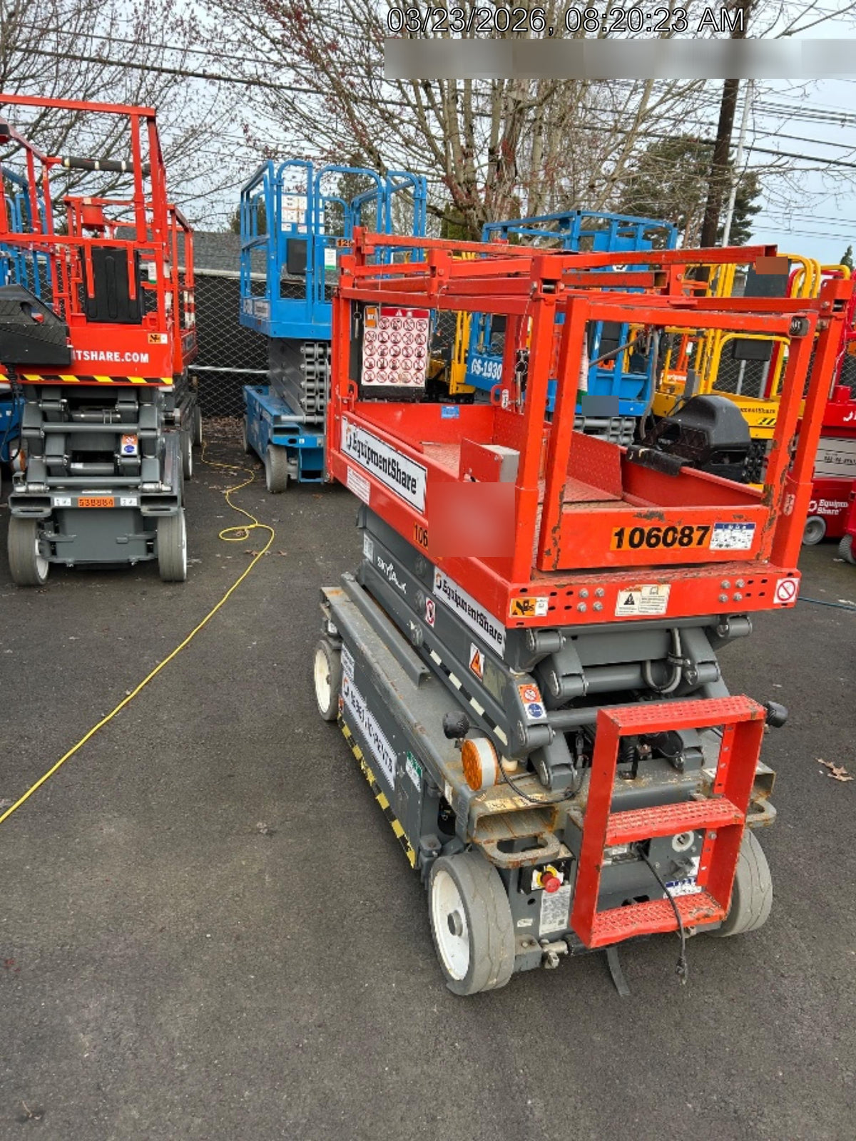 2020 Skyjack SJIII-3219 Solid NM Tires, Half height spring hinged entry gate, Dual Beacons, 800W Inverter