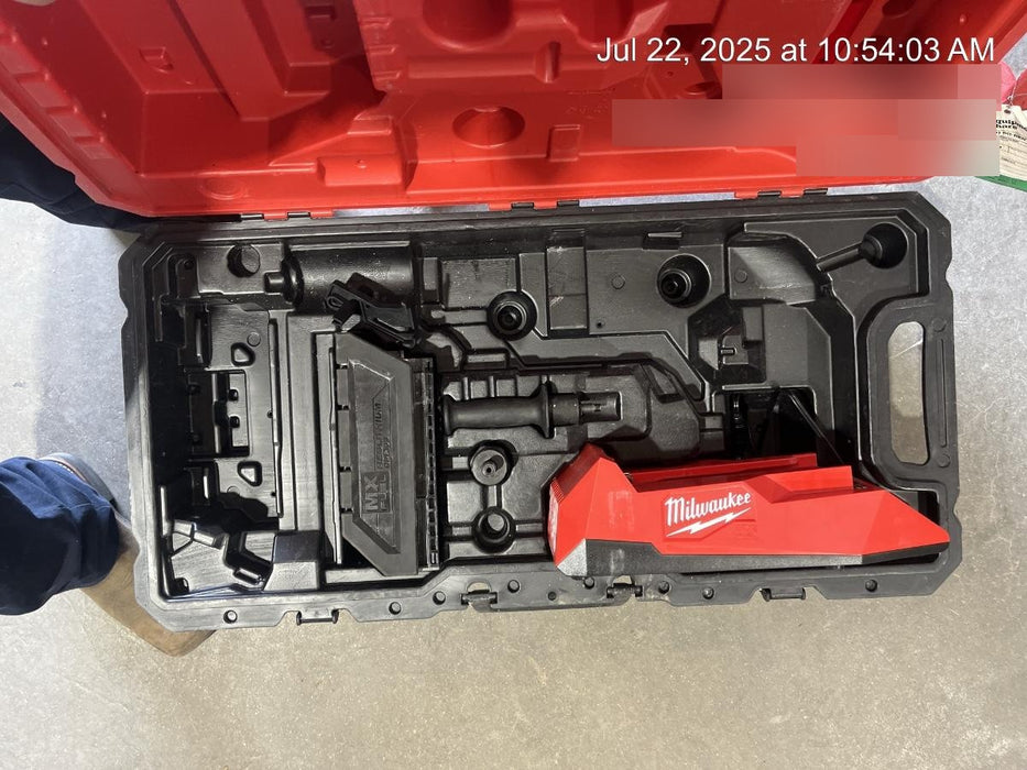 2022 MILWAUKEE MXF301-2CP