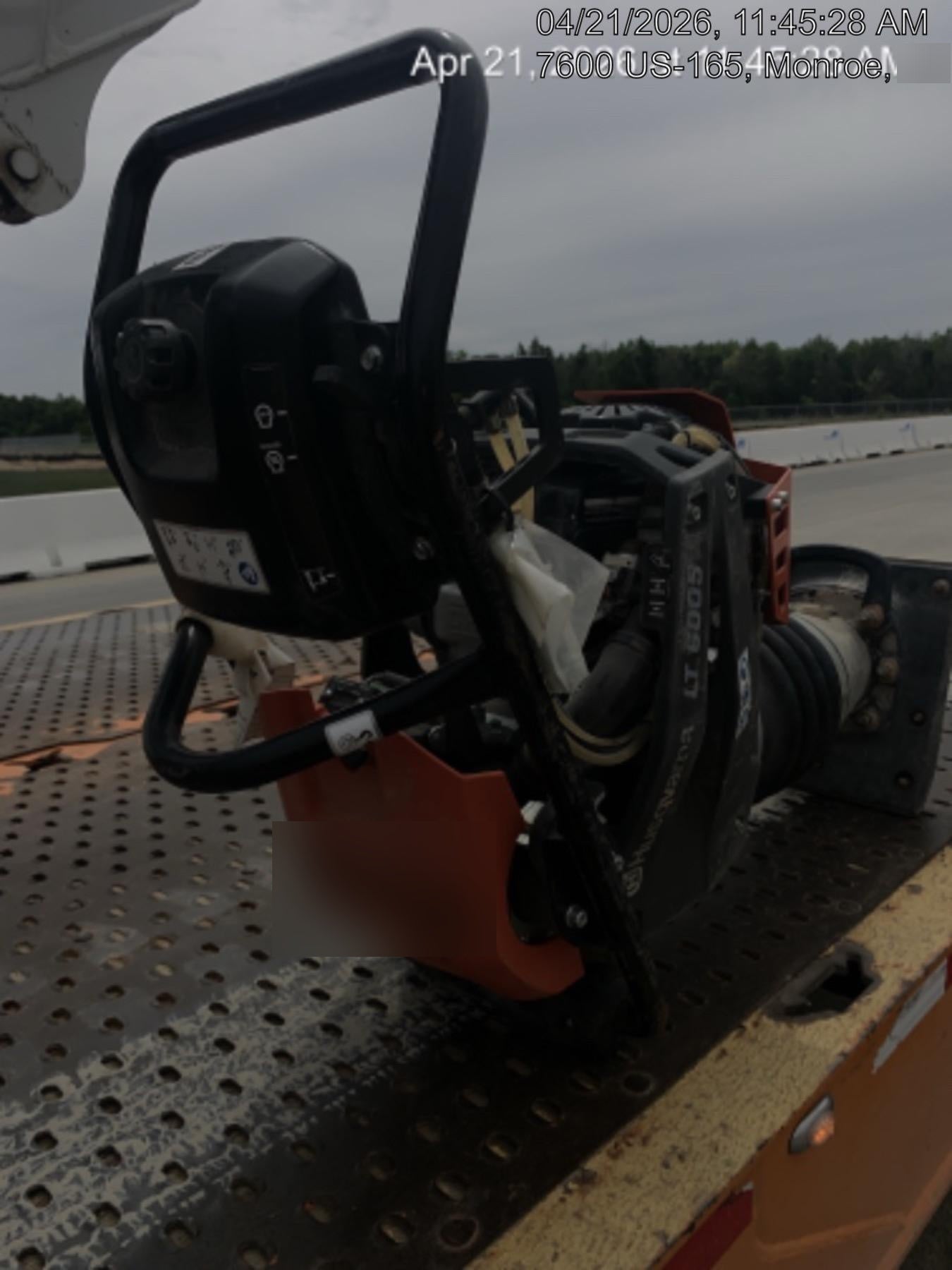 2025 HUSQVARNA LT6005