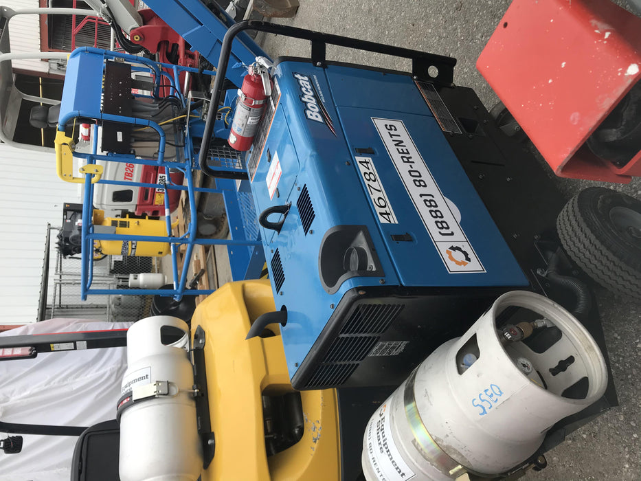 2019 Miller Electric BOBCAT 250 Standard w/Running Gear, Bracket, Hose