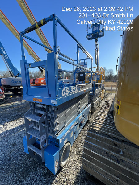 2023 GENIE GS-3232