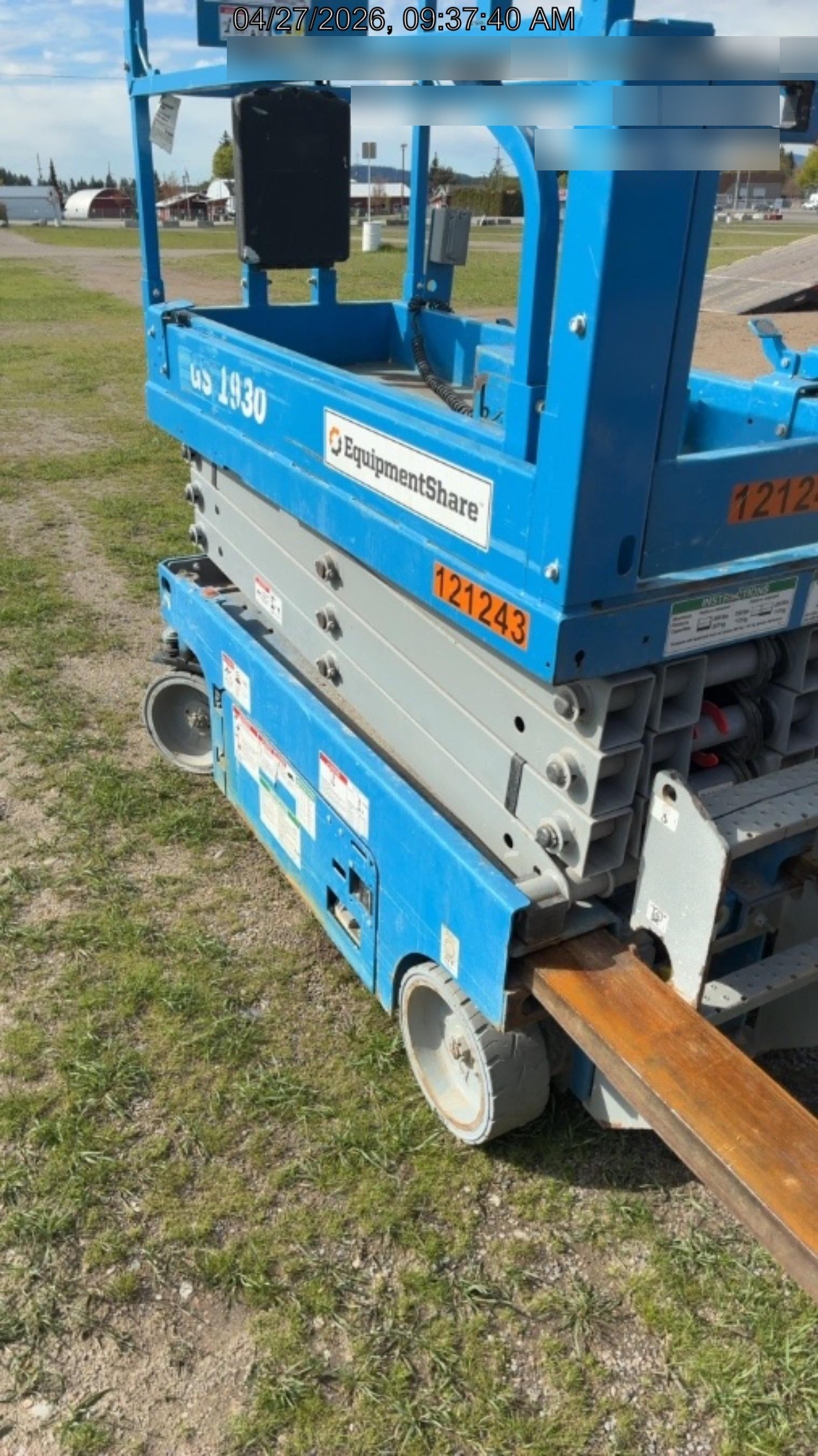 2020 Genie GS-1930 Solid Non Marking Tires, Beacon, Folding rails with half height swing gate, Telematics