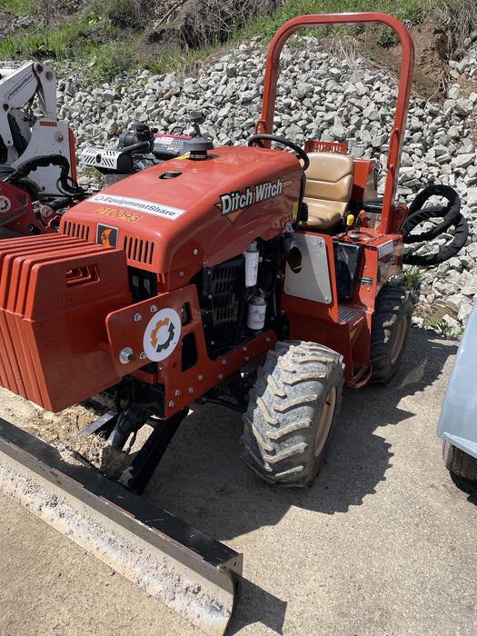 2022 DITCH WITCH RT45A