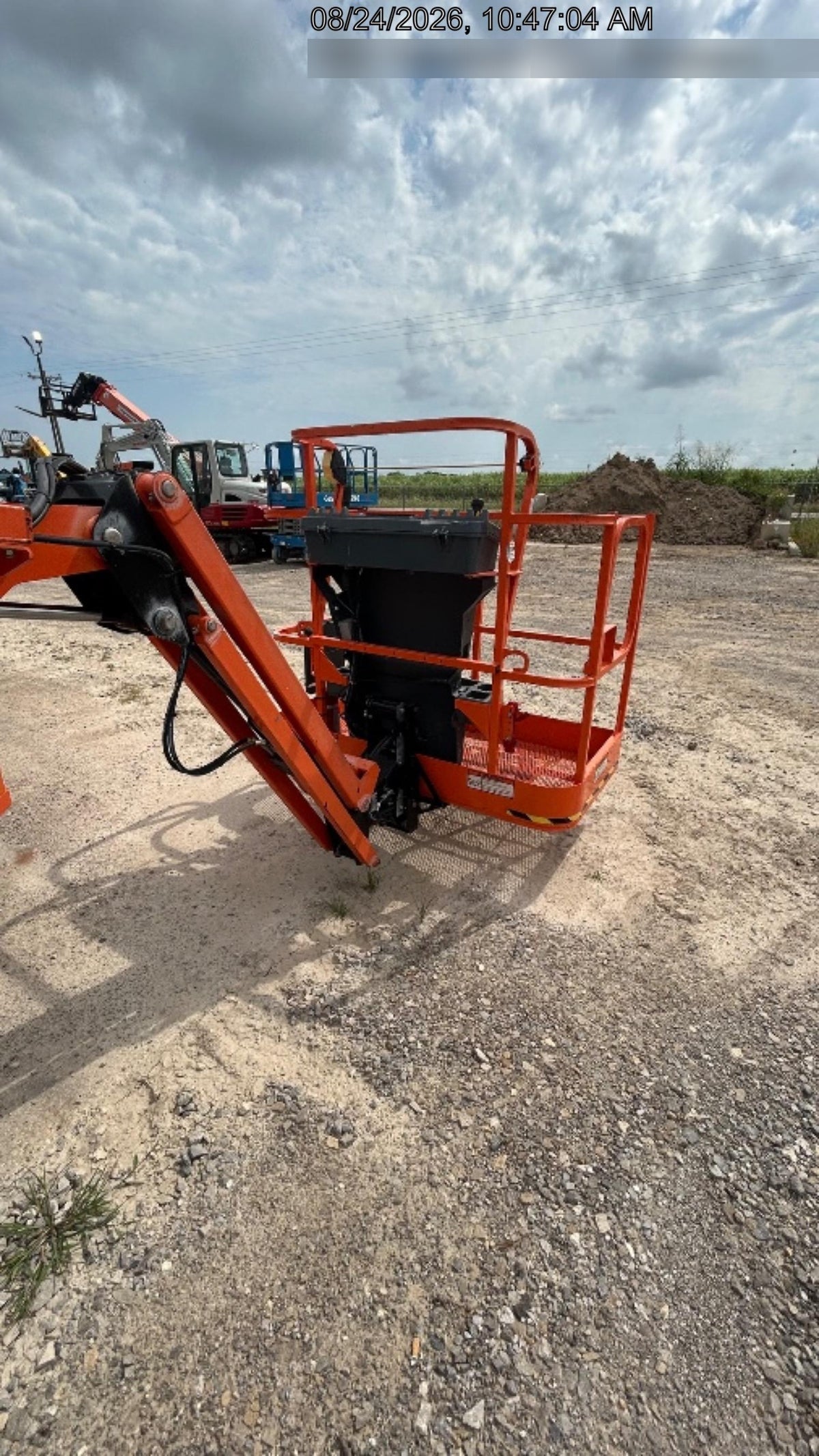 2021 JLG E450AJ
