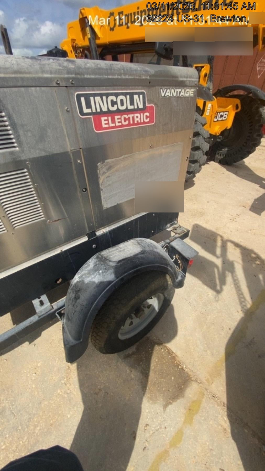 2018 Lincoln Electric Vantage 435 Lincoln Vantage 435 Welder Ready-Pak 3 w/Trailer, Fender/Light Kit, and Cable Rack