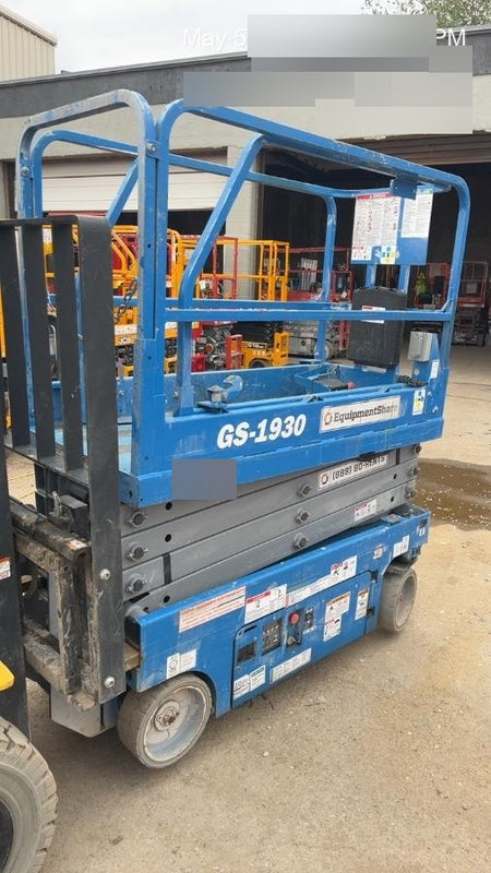 2019 Genie GS-1930 Fixed rails with chain Entry