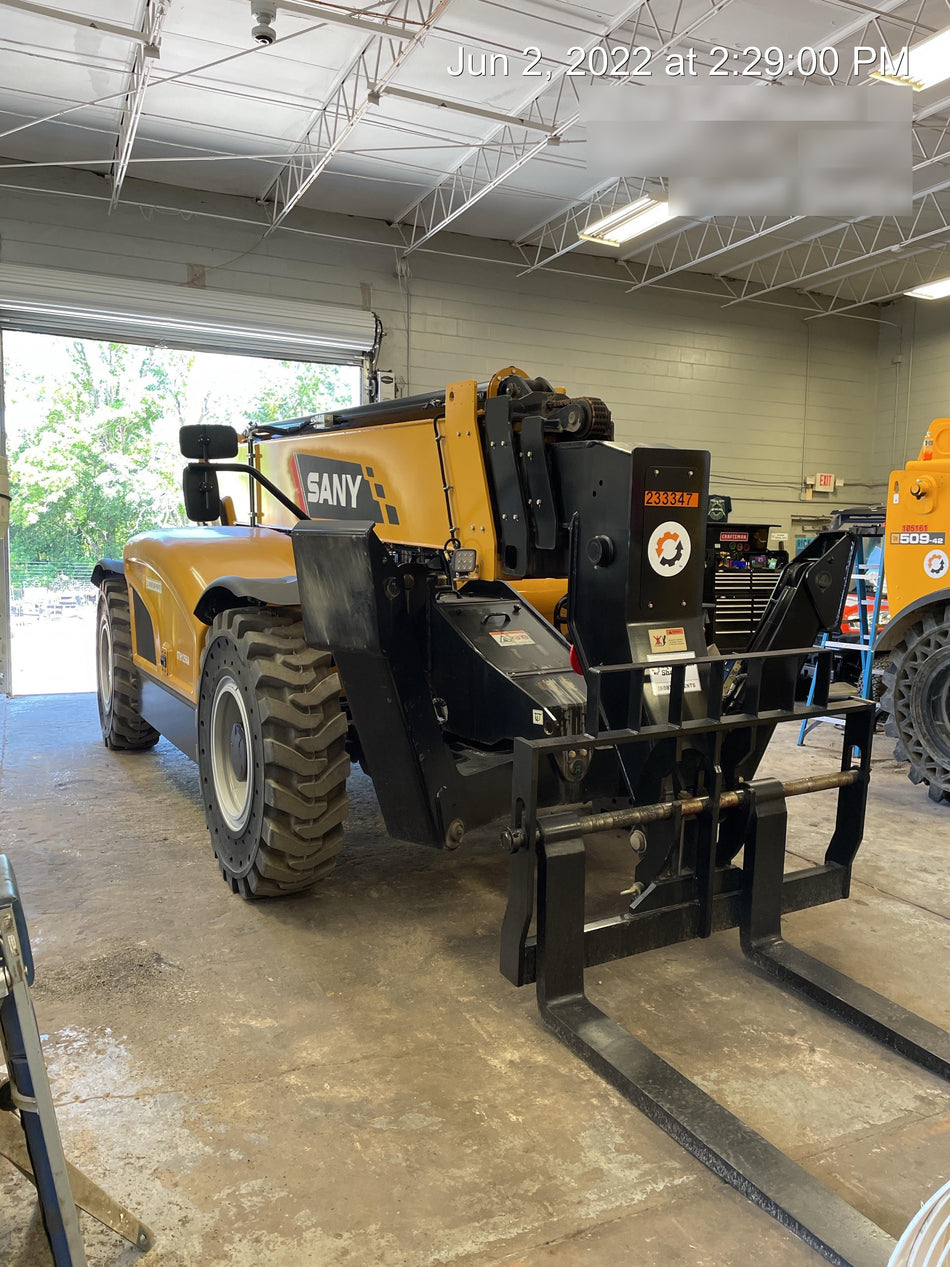 2022 SANY STH1256