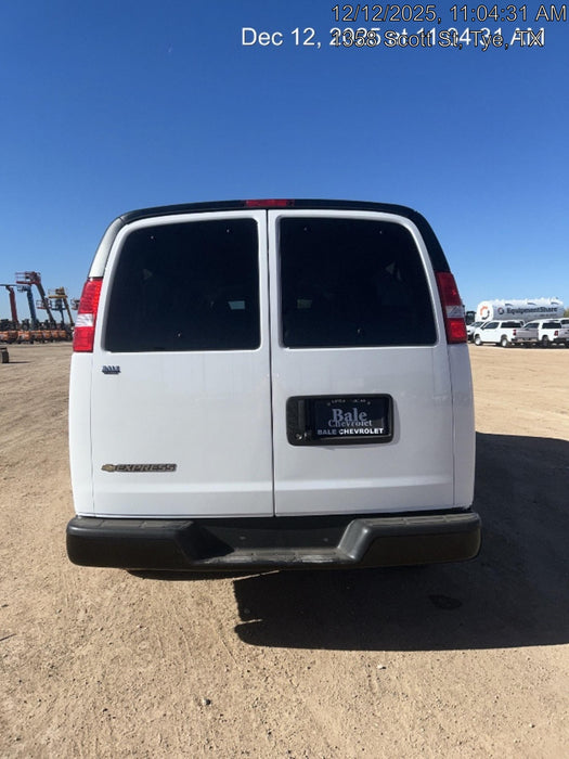 2025 CHEVROLET Express Van - Rental