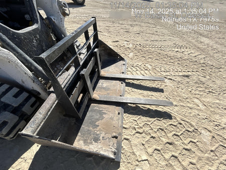 2025 ARROW MATERIAL HANDLING 48" Pallet Forks - Arrow