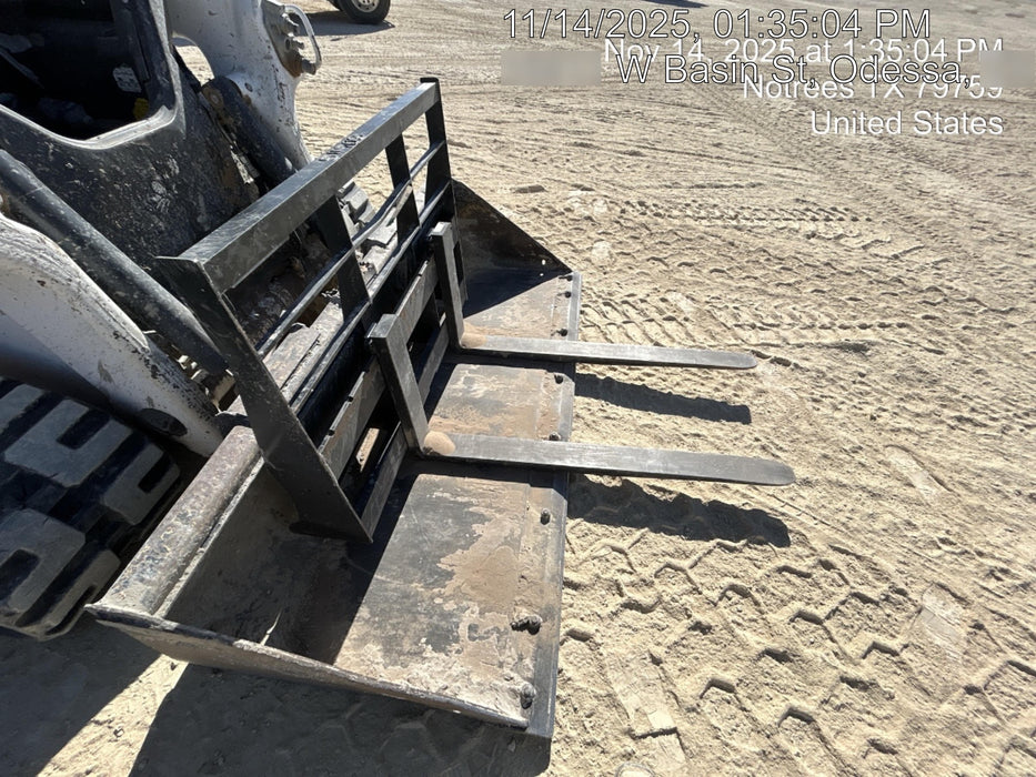 2025 ARROW MATERIAL HANDLING 48" Pallet Forks - Arrow