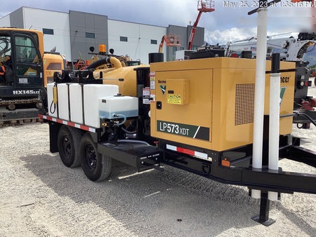 2023 VAC-TRON LP573XDT
