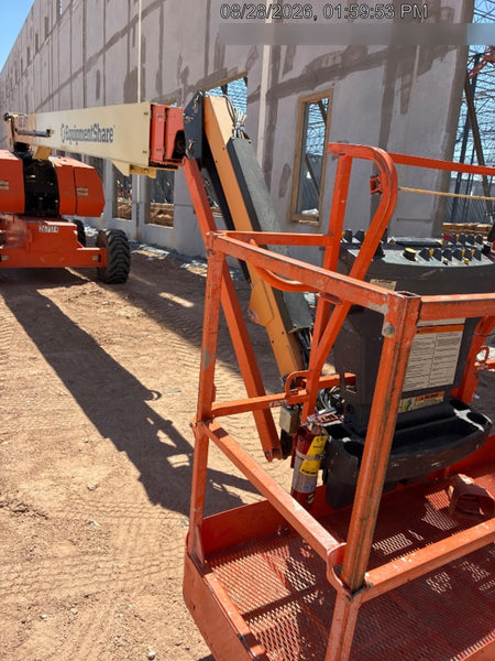 2022 JLG 860SJ