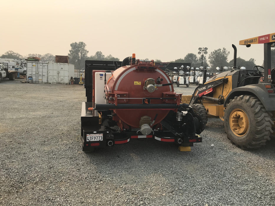 2020 Ditch Witch HX30 500G Spoils Tank, 80G Water Tank, 48" Lance, #3 Nozzel, VT9H 500 GAL HYD TRAILER