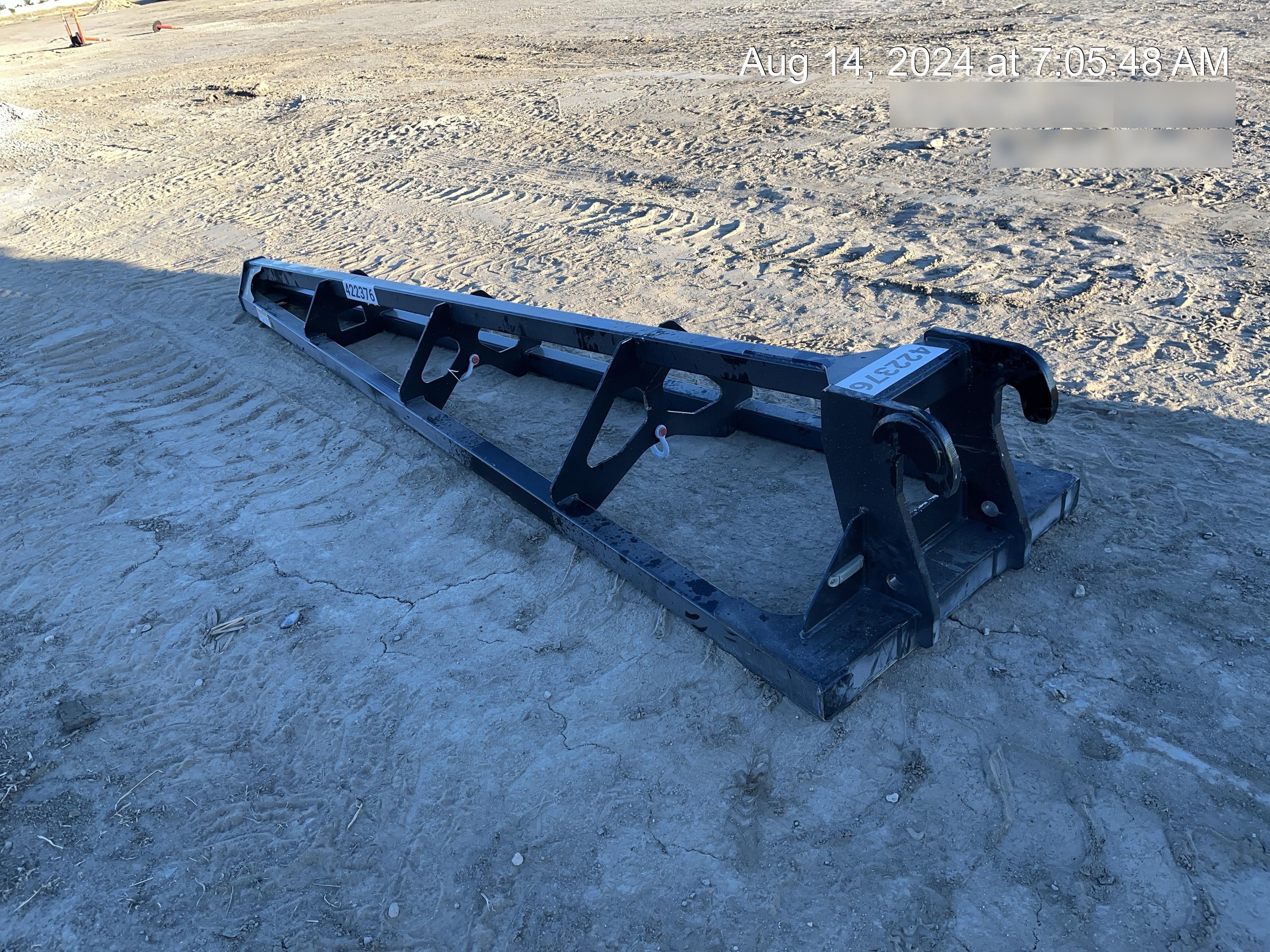 2024 JLG 100275853