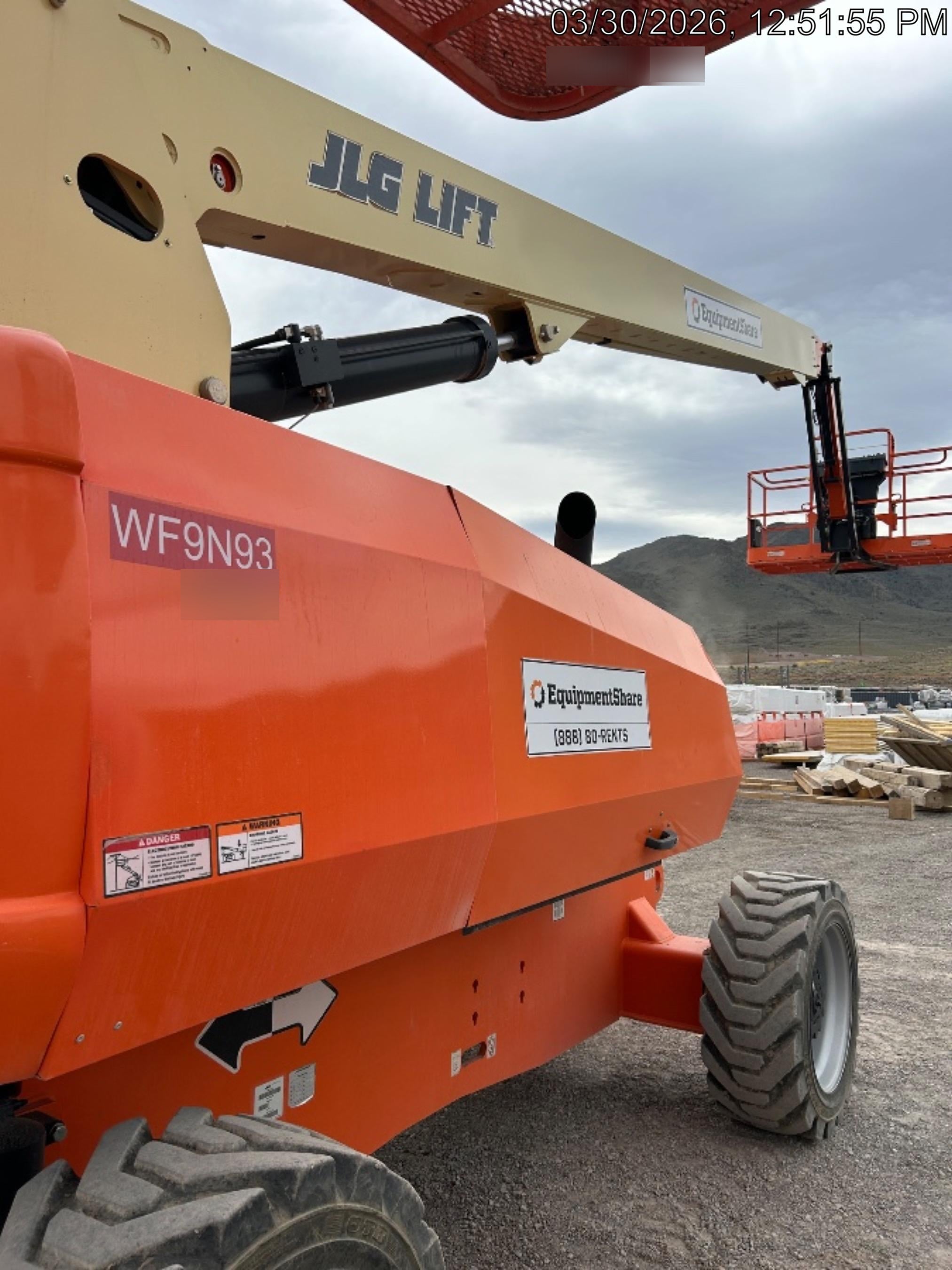 2019 JLG 860SJ