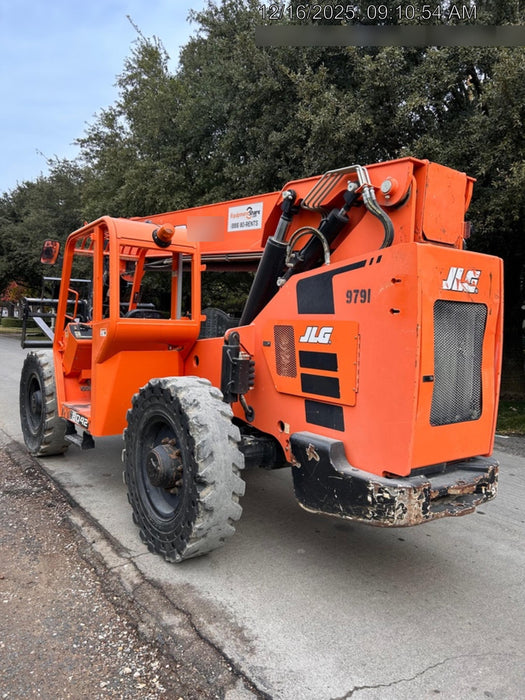 2018 Skytrak 8042 JLG Skytrak 8042, Solid Tires (shipping-Boss), Open ROPS, Beacon and Work Light Package