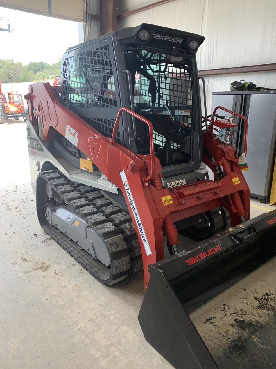 2022 TAKEUCHI TL10V2-CR