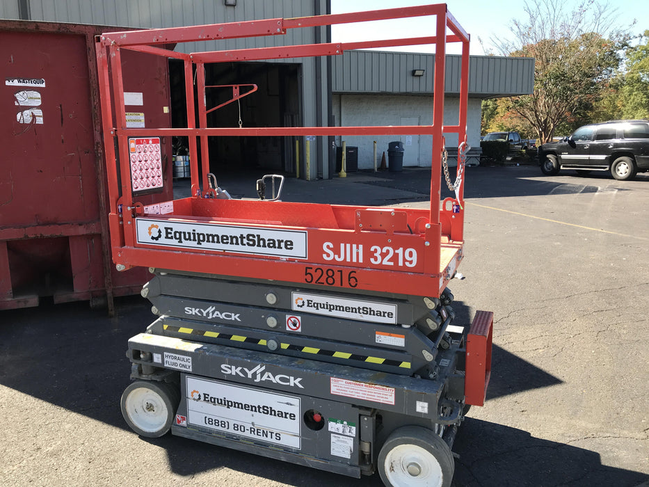 2019 Skyjack SJIII-3219 Standard Options, Trojan Batteries