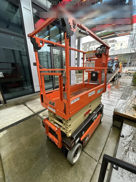 2021 JLG ES1932