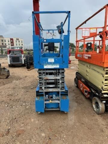 2019 Genie GS-3232 Standard Options