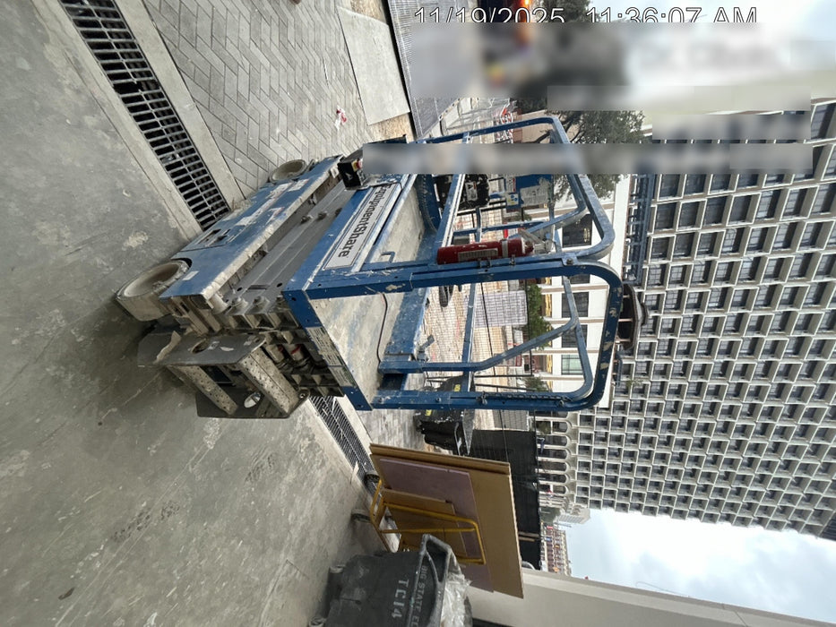 2019 Genie GS-1930 Fixed rails with chain Entry