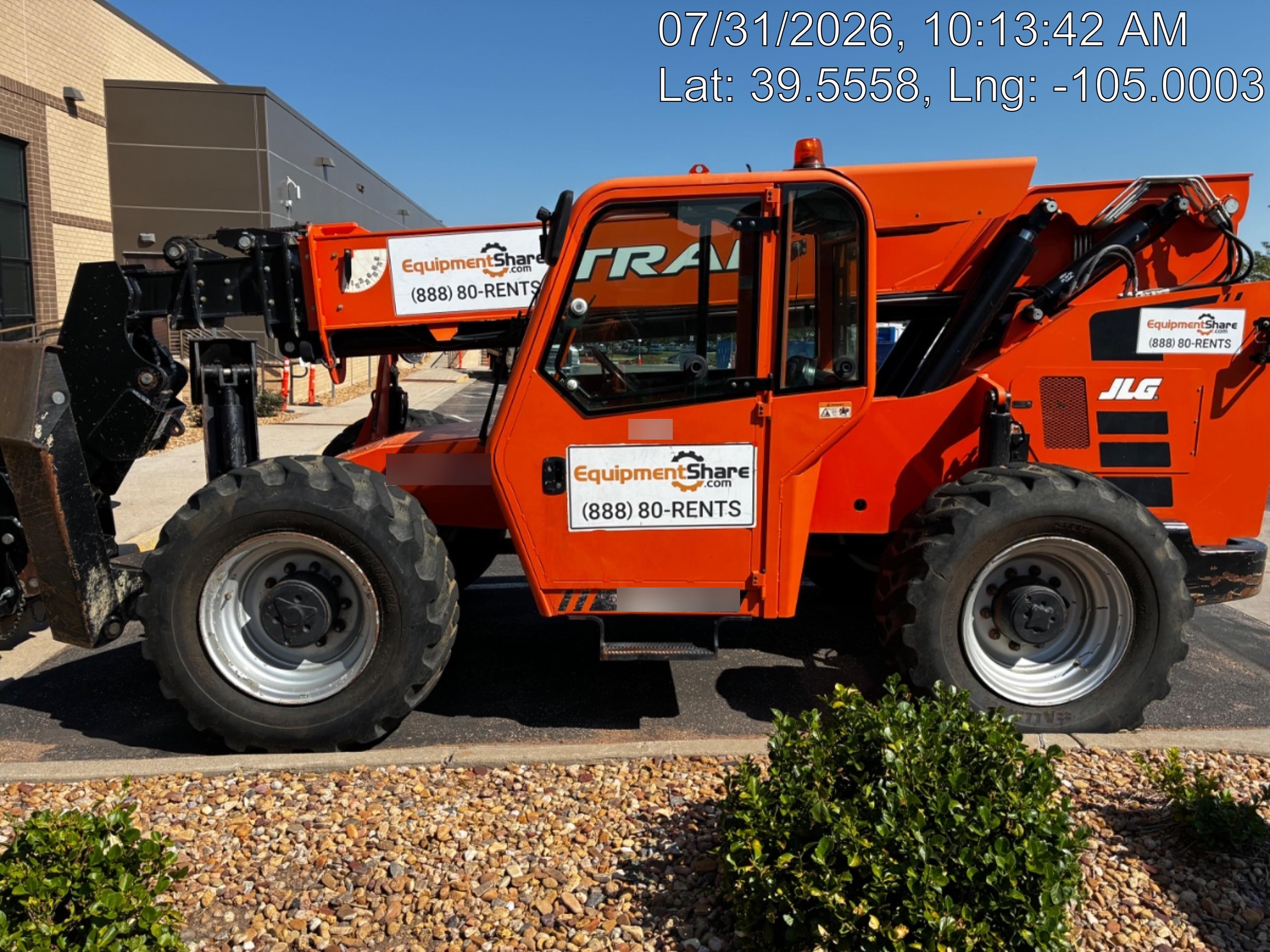 2018 Skytrak 10054 JLG Skytrak 10054, Solid Tires (shipping-Boss), CAB, Beacon and Work Light Package