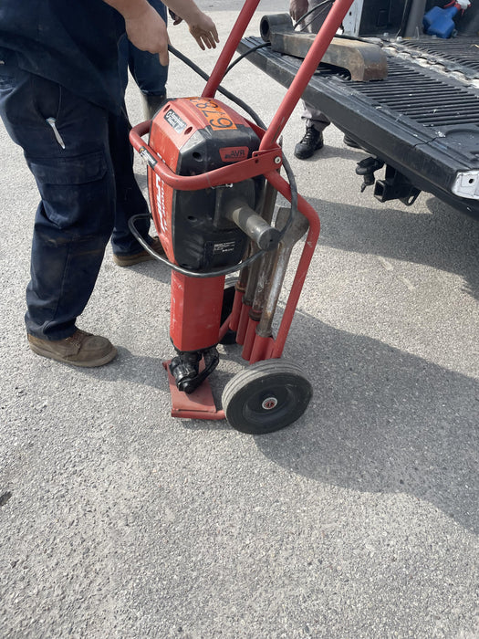2020 HILTI TE 3000-AVR